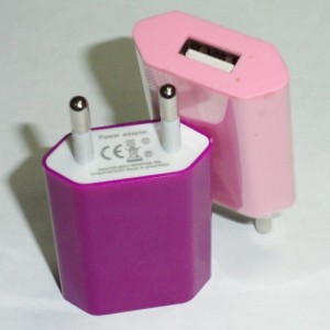 USB адаптер для стандартной электросети с выходом 2А